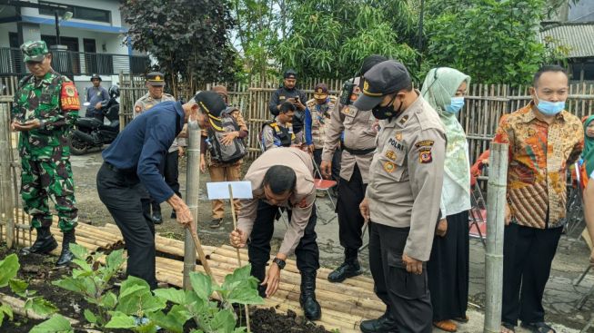 Ada Kampung Rawit dan Mangga di Rancasari Bandung