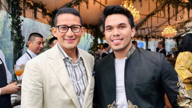 Tampil Menawan Saat Jejer Sandiaga Uno, Thariq Halilintar Singgung Soal Nikah