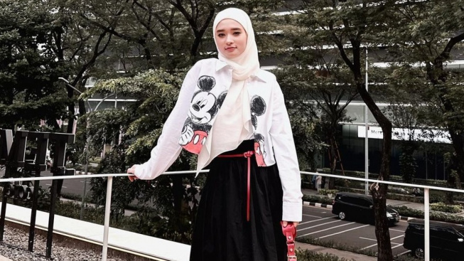 Inara Rusli Bodo Amat Dicap Kacang Lupa Kulitnya oleh Kakak Virgoun: Memang!