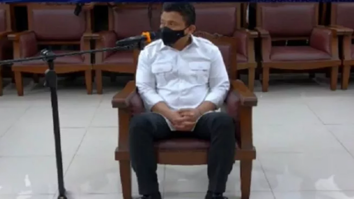 Ferdy Sambo jalani sidang putusan sela di PN Jakarta Selatan, Rabu (26/10/2022). [Suara.com]
