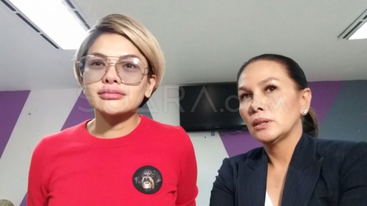 Kuasa hukum Nikita Mirzani Fahmi Bachmid mengungkapkan kondisi terkini Nikita Mirzani jelang persidangan. [Yuliani/Suara.com]