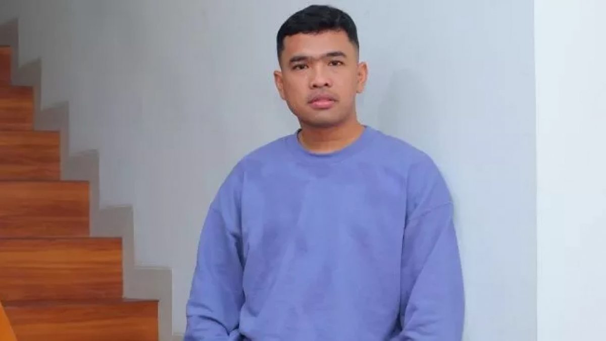Foto Putra Siregar bos PS Store kontroversial yang penangkapannya soal kasus penganiayaan disanding-sandingkan dengan Chandrika Chika. [Instagram]