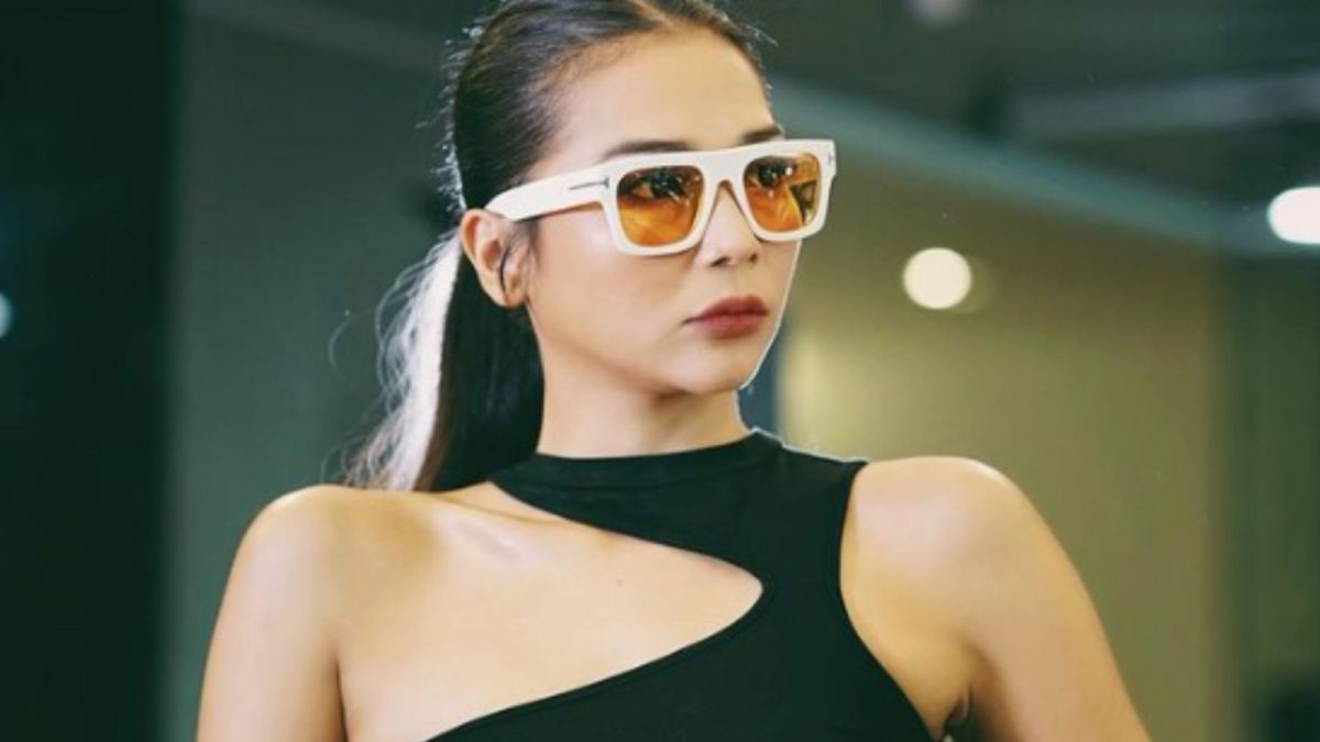 Kembali jadi perbincangan publik, Mey Chan mengaku mau belajar 'jual diri' dengan Maia Estianty. [Instagram/ditaofficial.id]