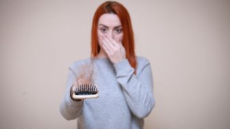 Simak, Cara Jitu Menghentikan Kerusakan Rambut dengan Bahan Alami