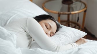 Suka Mengantuk, Tidur Sore Setelah Asar Apakah Nabi Melarangnya?