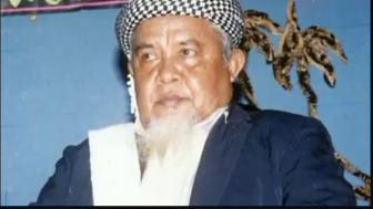 Biografi Singkat KH Khoer Affandi Ulama Kharismatik dari Tasikmalaya, Pendiri Ponpes Miftahul Huda Kakek Wagub Jabar