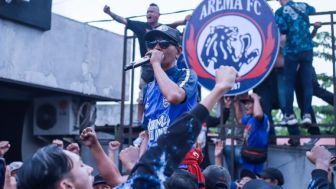 Terkait Pembakaran Logo Arema FC, Yuli Sumpil: Logo Ini Nyawa bagi Aremania!