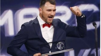 Marcin Oleksy Kalahkan Nama-Nama Besar Pesepakbola Dunia, Raih FIFA Puskas Award, Gol Terbaik 2022!