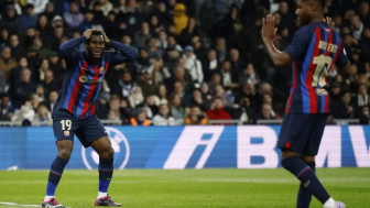 Reaksi Fans Barcelona kala Ansu Fati Gagalkan Gol Kedua Franck Kessie