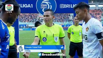 Persib Bandung vs Persik Kediri, Skor Pertandingan Babak Pertama, Hehanusa Jebol Gawang Rexy Rahayu