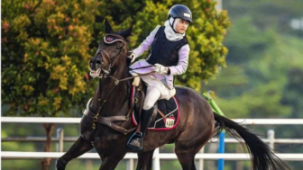 Putri Irfan Hakim, Aisha Maydia Hakim, Berkorban Waktu dan Fisik Demi Prestasi Berkuda yang Gemilang