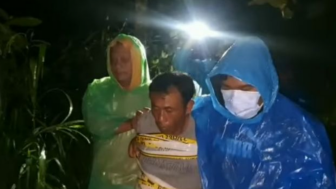 Mbah Slamet Dukun Pengganda Uang Asal Banjarnegara  Ditangkap Saat Hujan Besar, Mendadak Ilmunya Tak Mempan Lagi