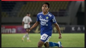 Resmi! Frets Butuan Tetap Bersama Persib Hingga 2026