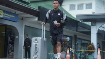 Libur Singkat, Beckham Putra Isi Waktu dengan Keluarga Sebelum Latihan Bersama Persib