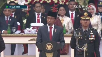 Menjadi Inspektur Upacara, Ini Pesan Jokowi untuk Polri