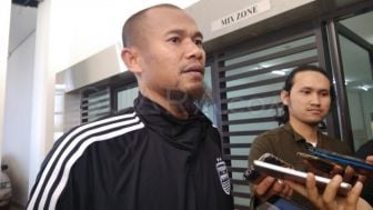 Simak Kisah Hijrah Mantan Kapten Persib, Supardi Nasir, Berawal dari Ceramah Hukum Musik