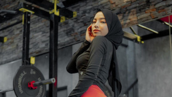 Bak Perempuan Bayaran, Netizen Komentari Postingan Oklin Fia: 1 Juta Net Yah?