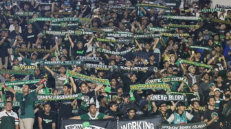 Sudah FIX! Persebaya Surabaya  Bisa Gunakan Stadion GBT untuk Jamu Arema FC
