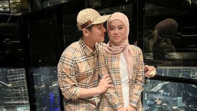 Jahitan Belum Kering, Rizky Billar Angkat Bicara soal Lesti Kejora Hamil Anak Kedua
