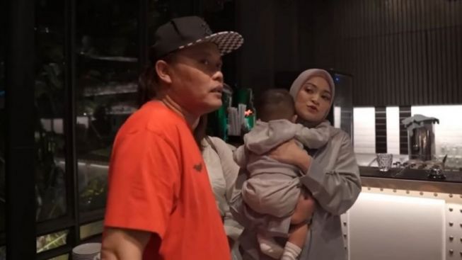 Warganet Salahkan Gaya Hidup Nathalie Holscher setelah Singgung Sule Soal Uang Rp 25 Juta yang Tidak Cukup untuk Baby Adzam