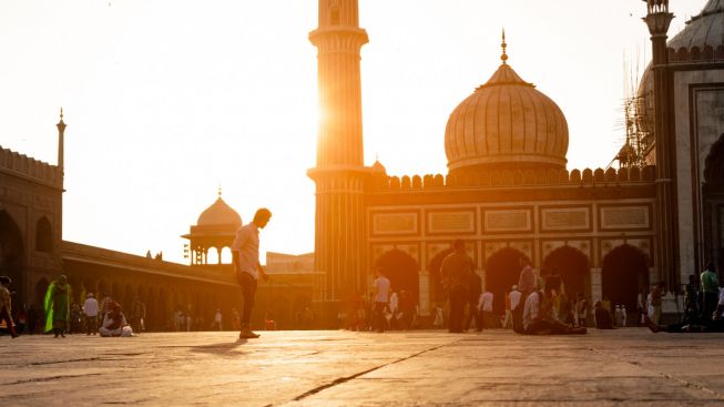 Ramadhan 2023, Bacaan Niat Shalat Tarawih Bagi Imam dan Makmum