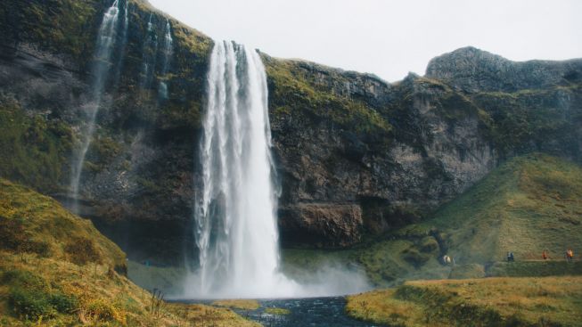 Potret Rumah dengan Pemandangan Air Terjun Indah Viral, Mau Dibeli Rp2 M Ditolak si Pemilik! Ini Alasannya