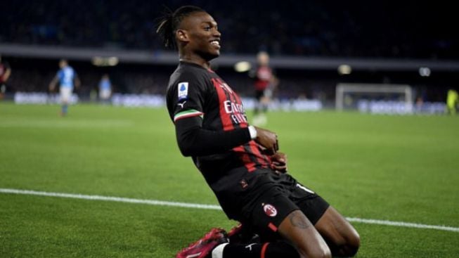 Leao Borong Dua Gol, AC Milan Hajar Napoli 0-4