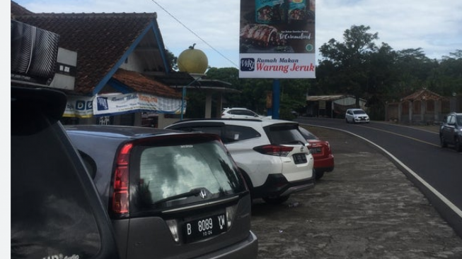 Usai Lebaran, Rumah Makan Warung Jeruk Ciamis Diburu Wisatawan Pelayan Sampai Kewalahan, Ini Sebabnya