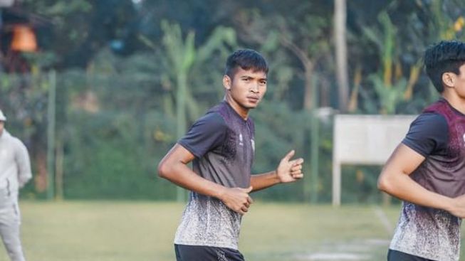 Rumor Transfer! Persib Disebut Tertarik Datangkan Bek Tengah Dewa United